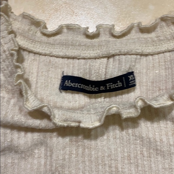 Slim Ribbed Tee - Picture 2 of 3